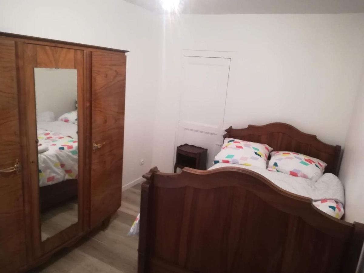 Apartament 3 Pieces Pont De Loire Plein Centre Face Musee Nevers Zewnętrze zdjęcie